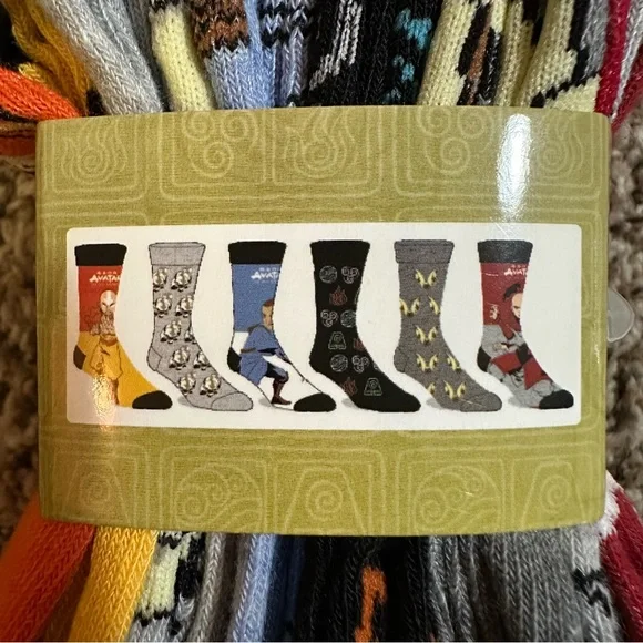 Avatar The Last Airbender 6 Pair CREW SOCKS Men Size 6-12 NEW - Picture 4 of 6